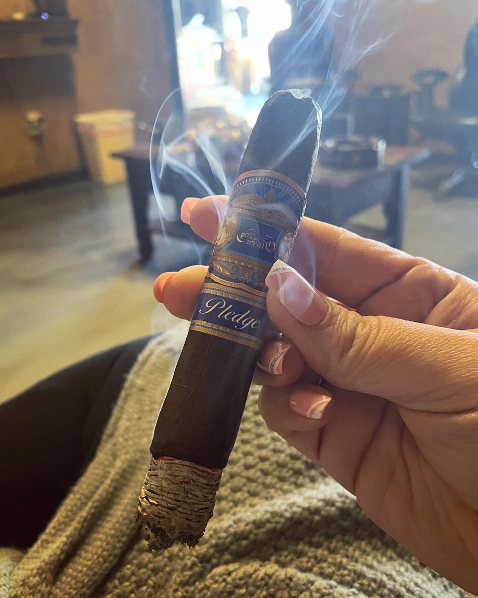 #cigaroftheday #epcarrillopledge #epcarrillocigars #epcarrillo thank you Brandon #elcidscigarshop #elcidscigars #elcidscigarlounge #elcidstobacco #elcids #cigars #cigarboss #cigarlounge #cigarshop #cigartime #sophiassmokes #cigarwomen #cigarnation #cigarworld #cigarsmoker #botl