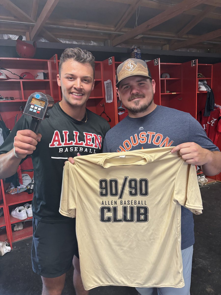 “Coach can I please have an opportunity to pull down 90 before I graduate? I’m feeling good.” 

Gotta have 90+ EV and 90+ arm to earn this shirt and wear it around with pride.   

Gives our guys something to shoot for. 

<a href="/ayres_colton/">Colton</a> 

#PlayerDevelopment #GoldJacket