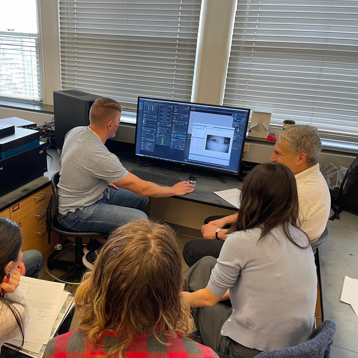 MBLScience's tweet photo. It's hard to believe, but the first of the year's Advanced Research Training Courses is already over! Students in the Analytical and Quantitative Light Microscopy (@AQLMMBL) course arrived on campus on April 24 and head home today. https://t.co/YsJ4DrSkdX