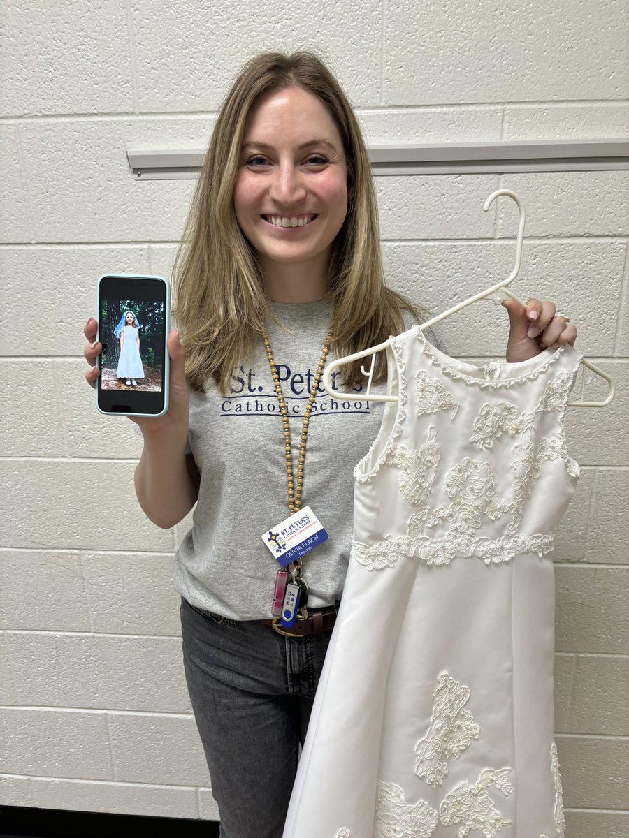 Ms. Flach and Ms. Boron shared their First Communion memories with the second grade class as they prepare for their very own First Holy Communion. We invite our school families to join us on Sunday for this sacred and respectful celebration!
#WeLoveStPeters #FirstCommunion