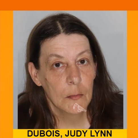 - Florida, USA -
JUDY LYNN DUBOIS, owner of Du Bois Rescue, arrested – Sixty dogs removed from her property
voiceforus.com/post/judy-lynn…

#VoiceForUs #AnimalCruelty #AllLivesMatter #deathpenalty #stopanimalcruelty #StopAnimalAbuse #animalabuse #animalabusers #cruel #Florida #perros