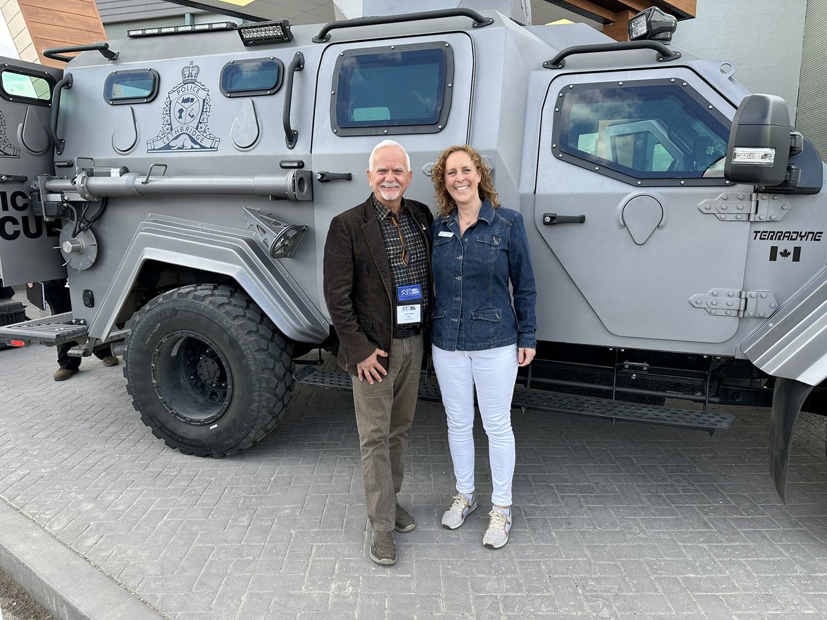 Great to spend time with other regional leaders at this weekend’s Alberta Association of Police Governance conference! <a href="/CoaldaleAB/">Town of Coaldale</a> #yql #lethbridge #brightertogetheryql