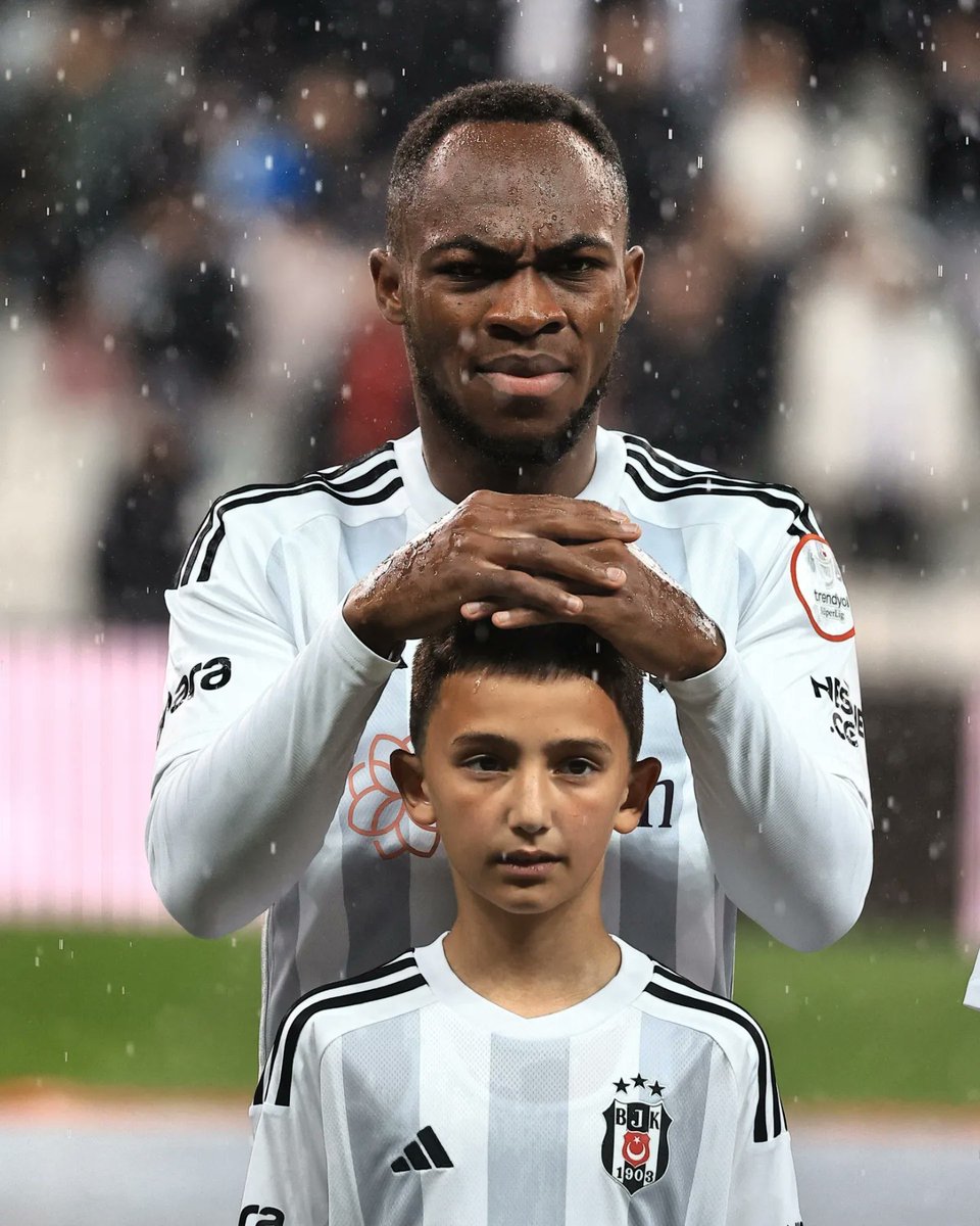 HaberKartali's tweet photo. "Beşiktaşlılık bir değerler manzumesidir…" https://t.co/fQwPs7hSGm