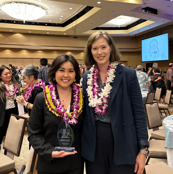 We were honored to present Kaycee Nakashima, B.B.A Marketing & Human Resource Management student, with the 'Special Student in HR Award' at the University of Hawaii, Shidler College of Business during the 63rd Annual Business Night! 

#UHShidler #BusinessNight #HRLeaders