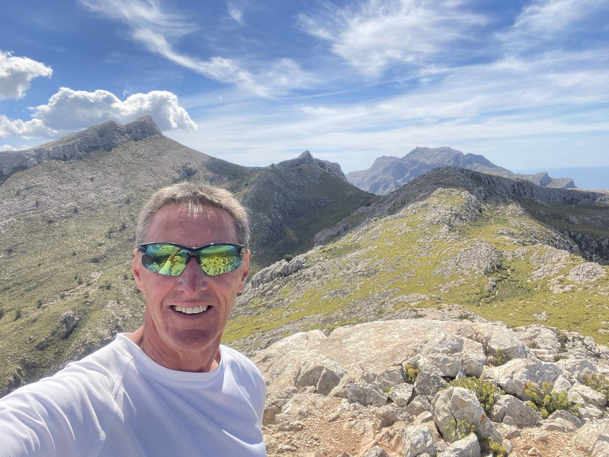 Day 3. And what a day it was, simply stunning the views from up there were amazing - (4,000ft) #SerradeTramuntana mountain range. @visitmallorca17 #dadsontour #hikingadventures