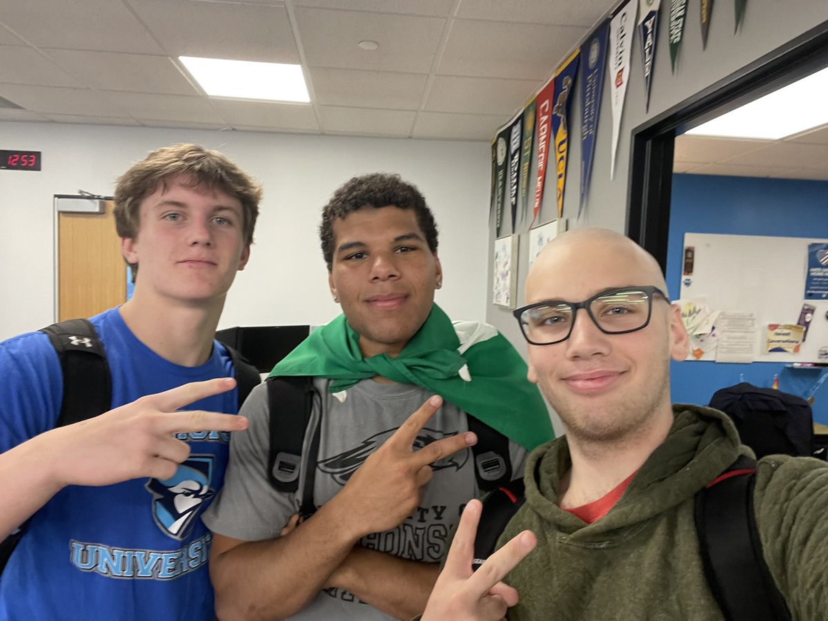 DGSCollege's tweet image. Big thanks to all the seniors you came to the non decision day celebration, we wish you the best luck with your future plans.