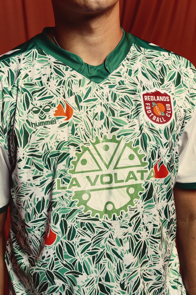 fc_redlands's tweet image. Enchant yourself with the essence of Redlands. Our newest alternate kit captures the beauty of citrus leaves and blossoms, infusing every thread with our Redlands pride.

Get yours today! LINK IN BIO