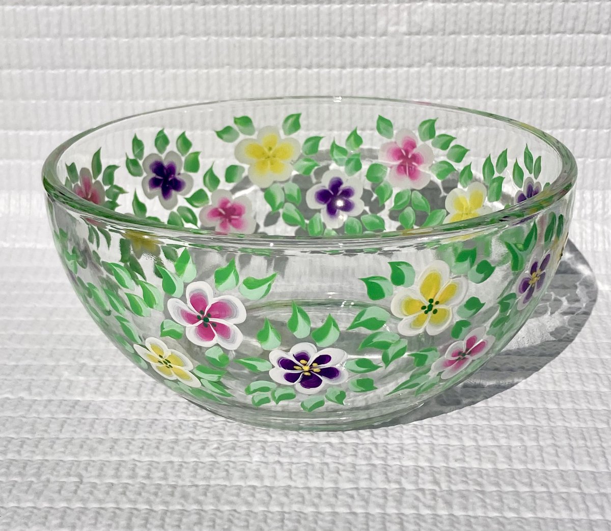 Floral candy dish etsy.com/listing/141834… #floralcandydish #homedecor #housewarming #SMILEtt23 #CraftBizParty #etsy #etsyshop