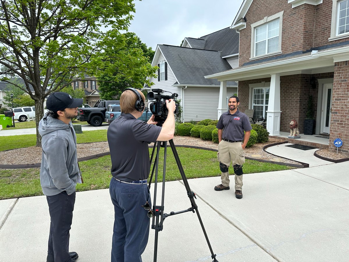 We are shooting a new commercial for TV w/ABC Columbia that will air on streaming services starting later this month! Check out our behind-the-scene photos from our 4-day shoot! Thank you to our residential and commercial clients for allowing us to shoot on location!