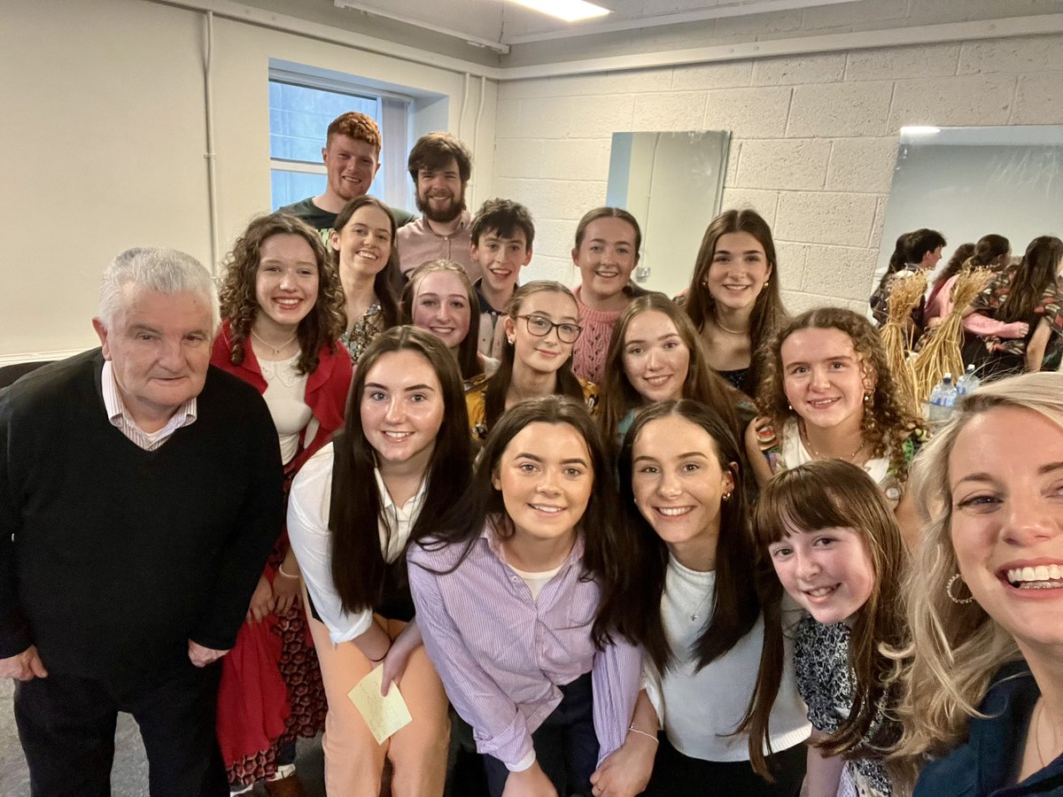 Today’s tribe for our performance at the National Concert Hall as part of Tradition Now. Thanks to all who came to see us and danced up and down the isles with us! 🙌 @NCH_Music @artscouncil_ie