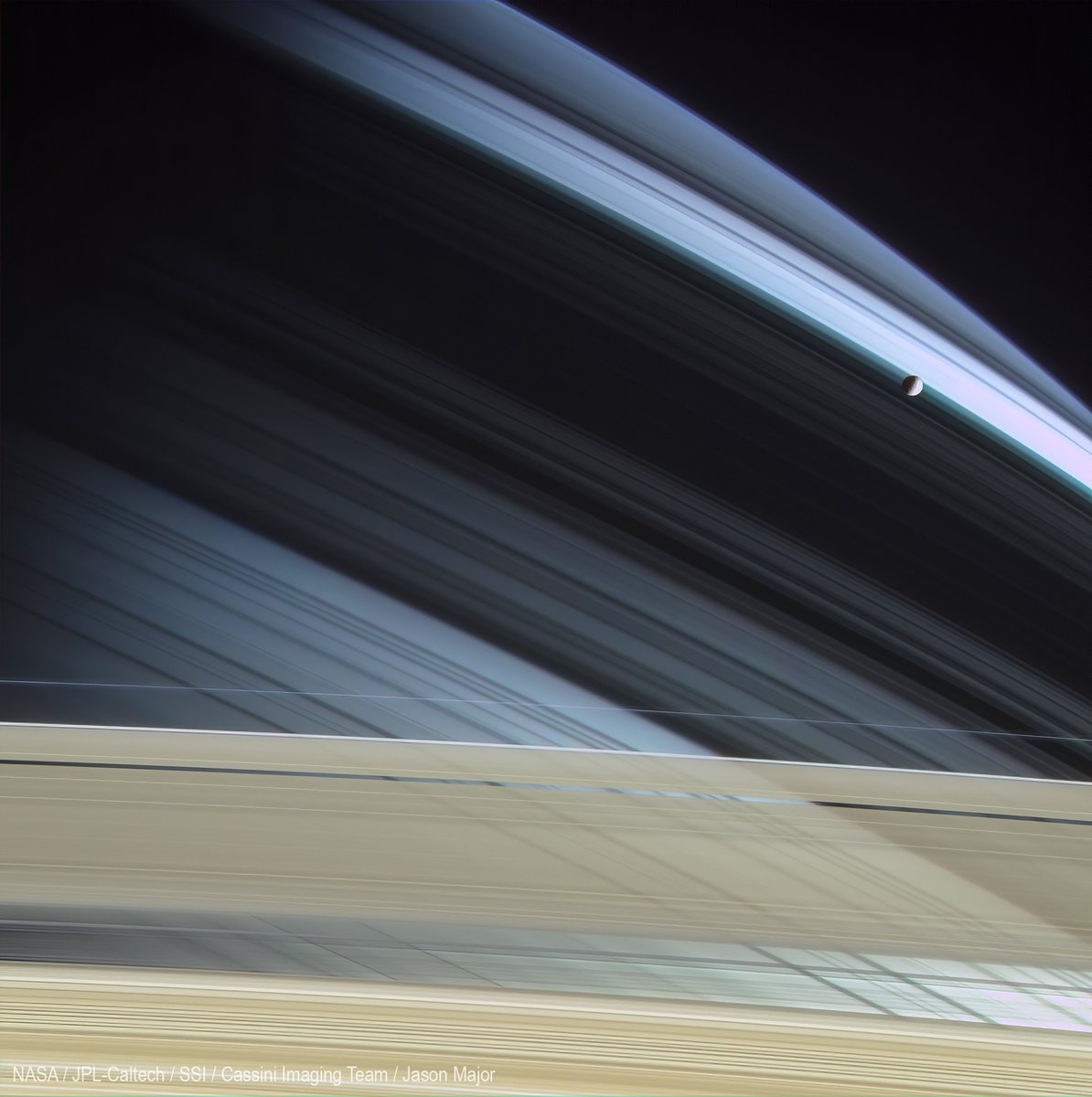 A few views from Saturn, courtesy of the unforgettable Cassini mission 💛🪐