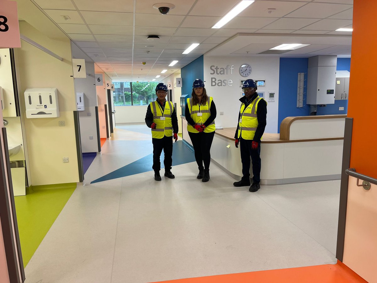 Exciting times ahead for SWB ED. Looking forward to the move to MMUH and working in this state of the art building based in the vibrant local community! Here’s a sneak peek of the new Resus, RAM and Paeds ED with some of our ED Team @belangbam @SWBHnhs @NHSBeeky @markanderson55