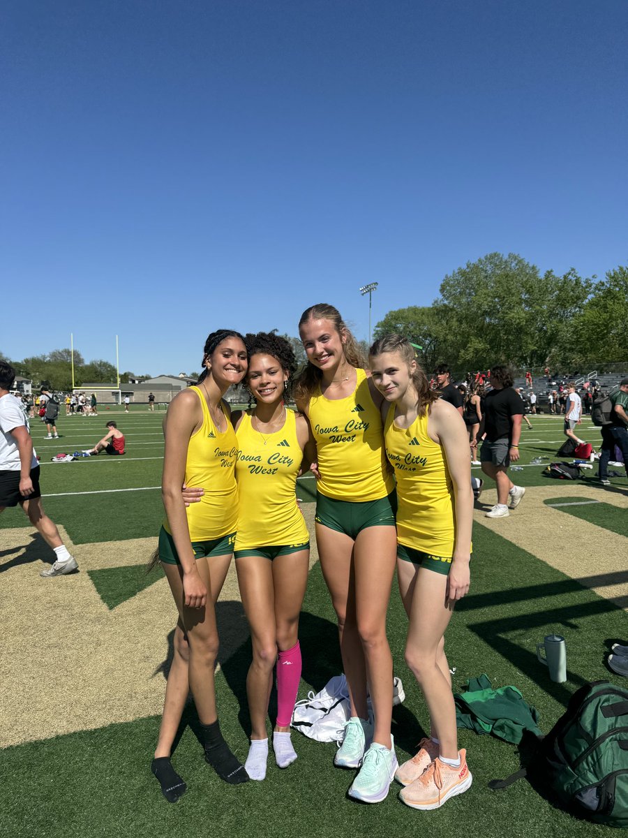 4x400 RELAY!!! Impeccable performance from Sophia Austen, Eva Willis, Erinn Varga, and Jaylin Herring!!! These incredible girls dominated the 4x4 relay!! The girls finished 3rd!! Their teamwork, speed, and determination are truly inspiring!!! Another great day to be a Trojan!!!