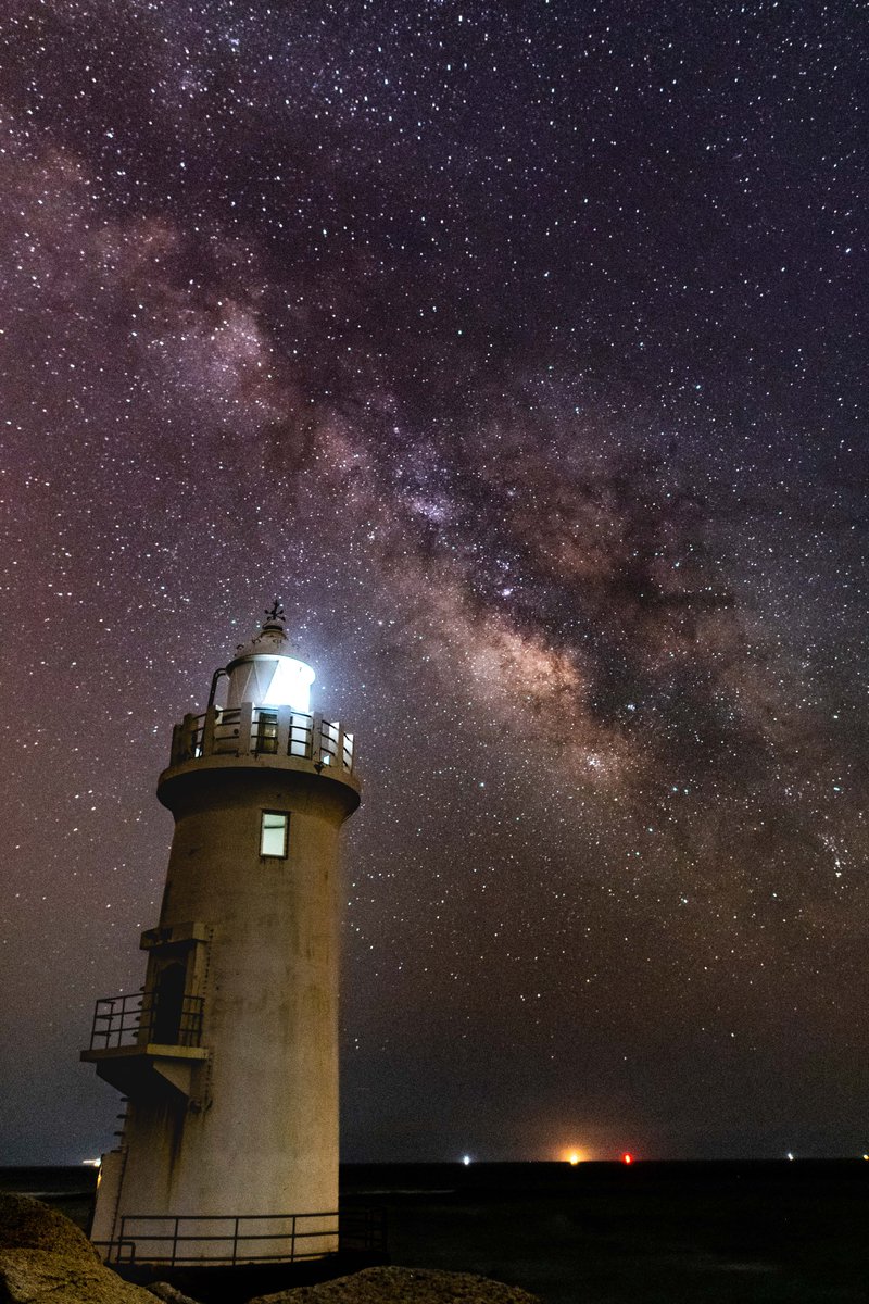 今年も夏の天の川🌌の季節がやってきました！ 撮影地：愛知県田原市 伊良湖岬灯台 撮影日：2024.5.4 #写真好きな人と繫がりたい #キリトリセカイ #ファインダー越しの私の世界 #写真で伝える私の世界 #photography #photo #Nikon #D850 #天の川 #夏の天の川