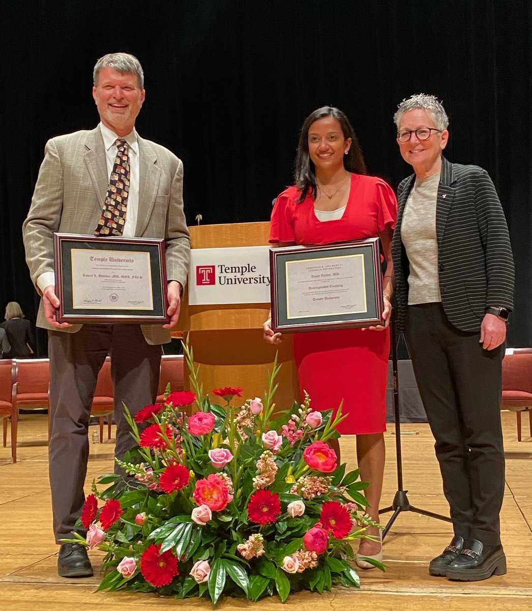 So proud to have honored Dr. Robert Bettiker and @anjalivaidyaMD at @TempleUniv Faculty Award ceremony! They are true embodiments of #TempleMed’s commitment to the advancement of medical education and #healthequity.