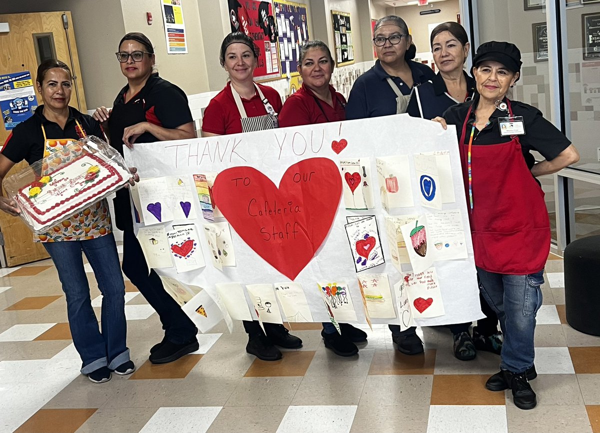 Showing our School Lunch Heroes appreciation today 🤗🙌🏼♥️🦸🏻‍♀️ #ItStartsWithUs #BraveBullsSpirit