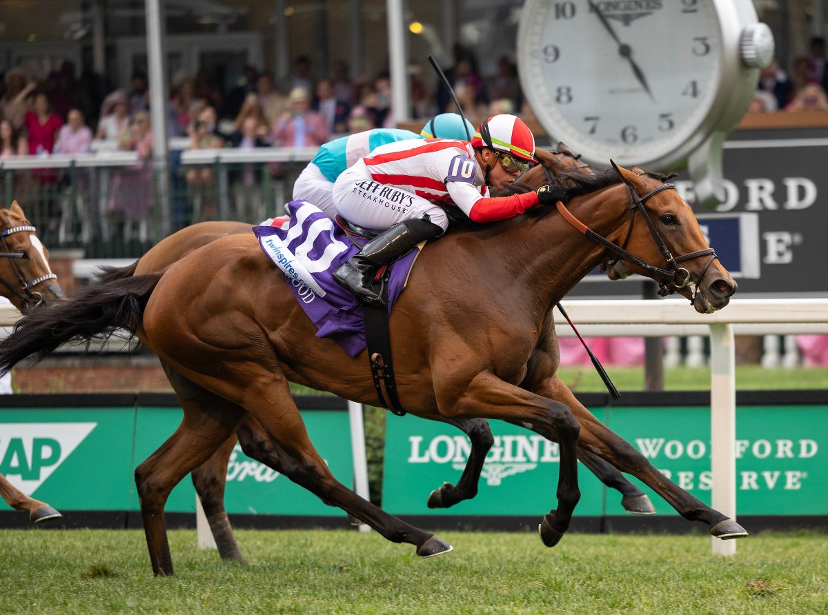 DYNAMIC PRICING (IREand jockey <a href="/iradortiz/">Iradortiz</a> get up in the shadow of the wire to win the Grade 2 Edgewood @churchilldowns. @HR_nation @abrlive @hipismonet 

📷 Candice Chavez