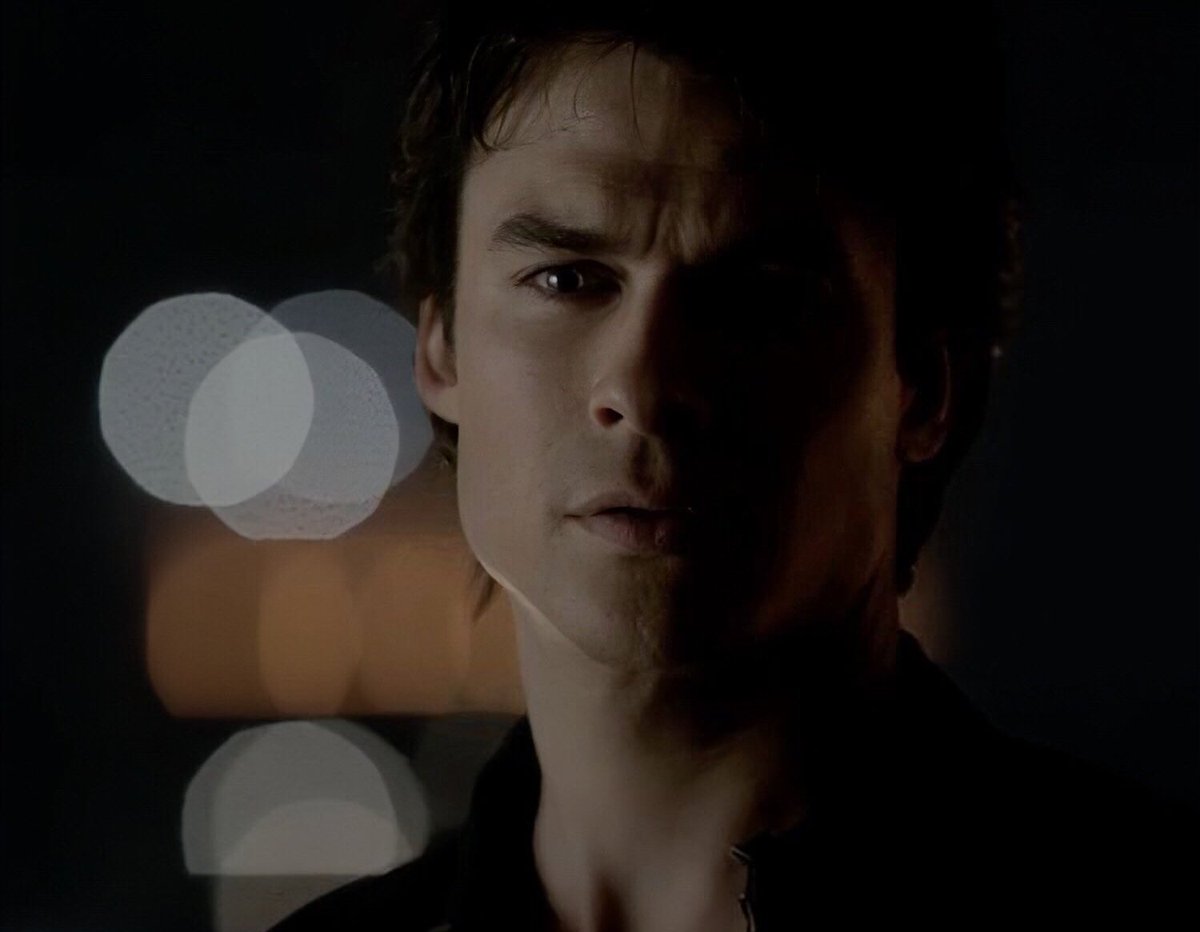 damon salvatore appreciation tweet 🤎