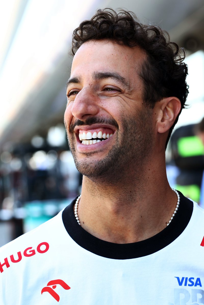 what a lap from Ricciardo 👏 he starts the sprint race P4