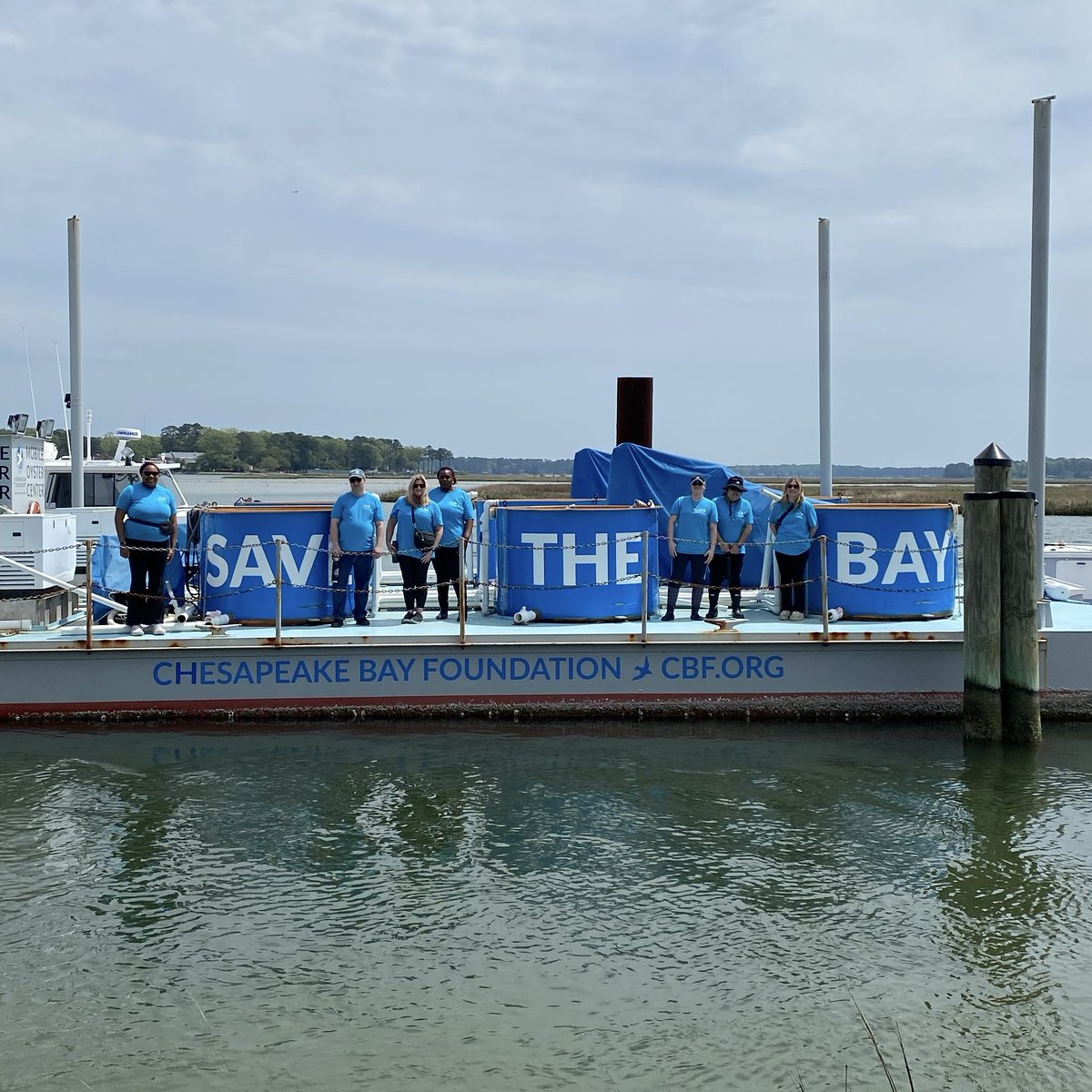 A team of PRA Group colleagues got out of the office to help the @chesapeakebay Foundation bag 36,000 recycled oyster shells, which will provide homes for 360,000 baby oysters. #PRAGroup #GlobalReach #LocalTouch #PRAImpact #SocialResponsibility