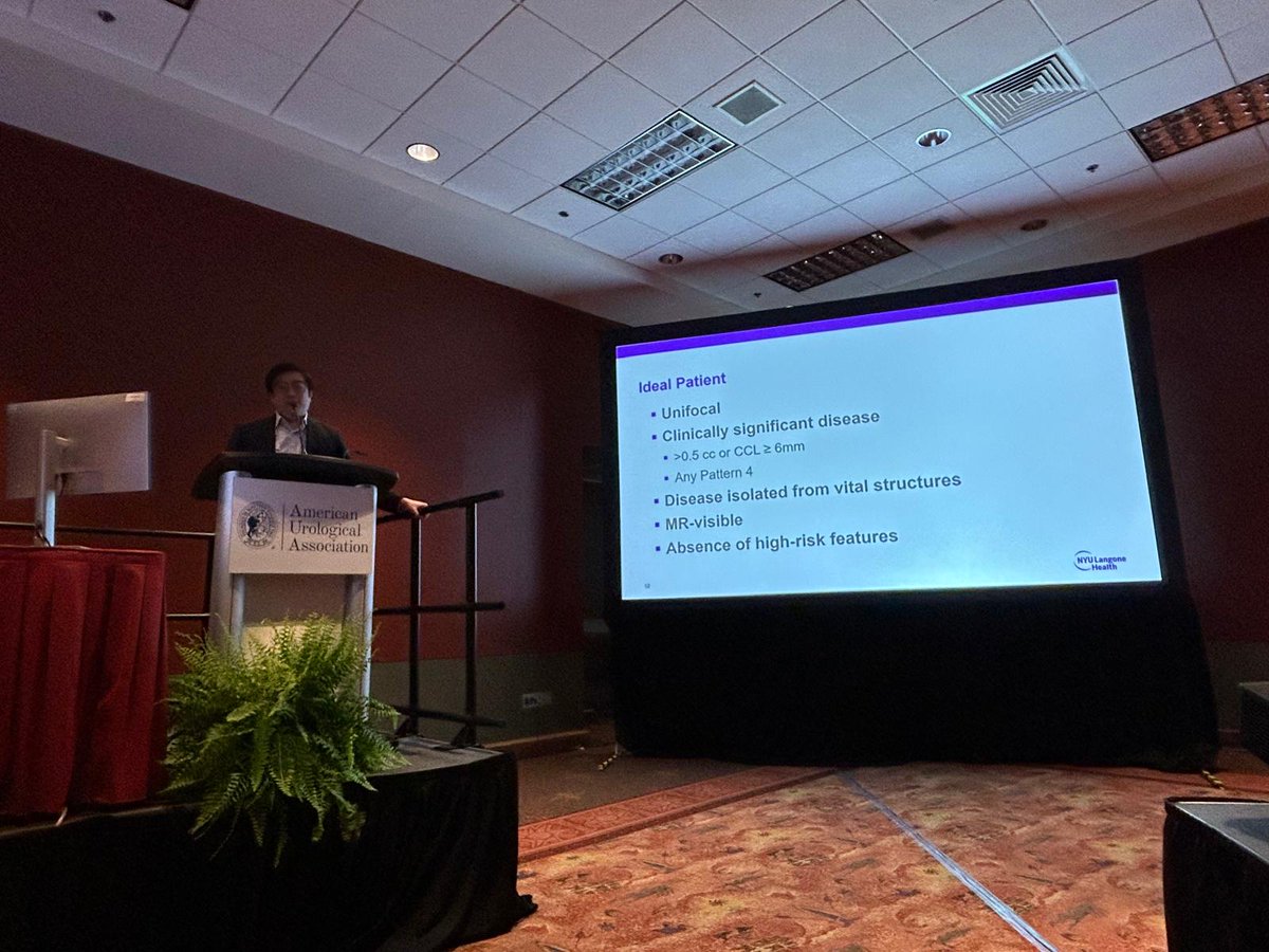 Big congrats to @DrTanWP on snagging the WCUS Rising 🌟 in Urologic Oncology Award! Your hard work and dedication to focal therapy is paying off. @NYUUrology @NYUGrossman @Perlmutter_CC @FocalSociety @AmerUrological @uroonc #AUA2024