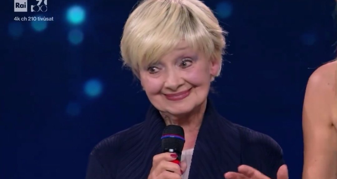 Alessia: una volta un regista le disse "per fare cinema bisogna essere belle come la Lollobrigida o avere la tempra di Anna Magnani. Lei non ha né l'una né l'altra"

Milena Vukotic: E QUESTO REGISTA ERA RENATO CASTELLANI

LA BELVATA #David69