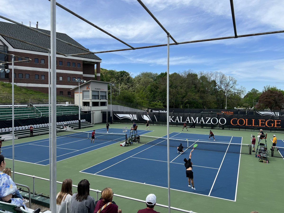 Being a former tennis player, our @MIAA1888 Tennis Championships hold a special place in my heart 🥰

Love seeing some fierce competition on this gorgeous day! 🎾

@CalvinKnights @khornets #D3MIAA #GreatSince1888 #MIAAmten