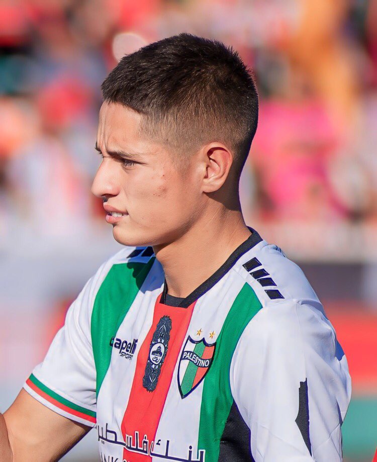 🇨🇱🌟 Ivan Roman, entre los jugadores de Palestino, ante Copiapó: ➜ 1º en recuperaciones [7] ➜ 1º en pases precisos [37] ➜ 1º en pases largos acertados [5] ➜ 2º en entradas completadas [3] ➜ NO fue gambeteado. 17 años.💎