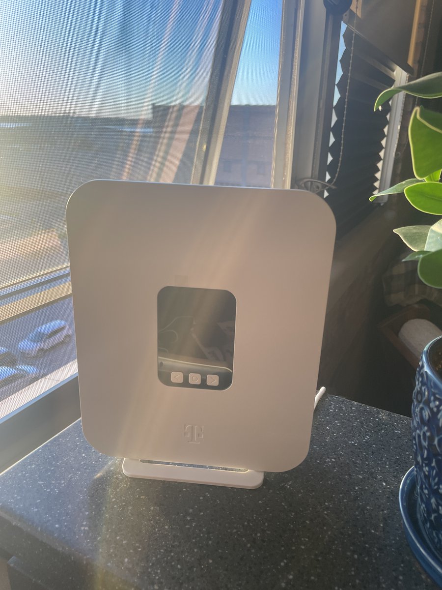 BrianMBreen's tweet image. Hey @TMobile Gotta admit I'm impressed with your #5G Home Internet. Half as fast as #Xfinity, but also half the price! I've got three devices hooked up right now and it's working well. I will add the other 11 devices to make a decision. #MobileIsTheFuture