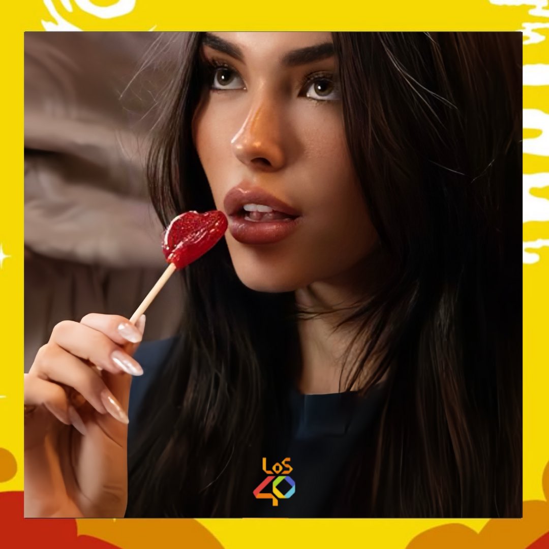 📡🔘 © 𝗟𝗢𝗦 𝟰𝟬 𝗙𝗠 ᴿᴾ
( ▸ ) 𝗗𝗜𝗥𝗘𝗖𝗧𝗢: EMISORAS

𝗔͟𝗟͟ 𝗔͟𝗜͟𝗥͟𝗘 › 𝗔𝘆𝘀𝗹𝗶𝗻 𝗡. 𝗥𝗶𝘃𝗶𝗲́𝗿𝗲 (@calidecent) lanza su nueva canción #MakeYouMineRP y avisa que vienen sorpresas. ¡Corran a escucharla! © 𝟮𝟬𝟮𝟰, #Los40RP