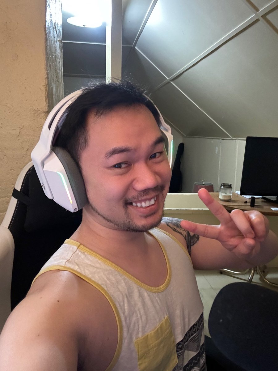 queerapollo's tweet image. Happy AANHPI heritage month! I’m live! https//twitch.tv/queerapollo #twitchstreamer #AAPIHeritageMonth #gayboy #gaysian #gay