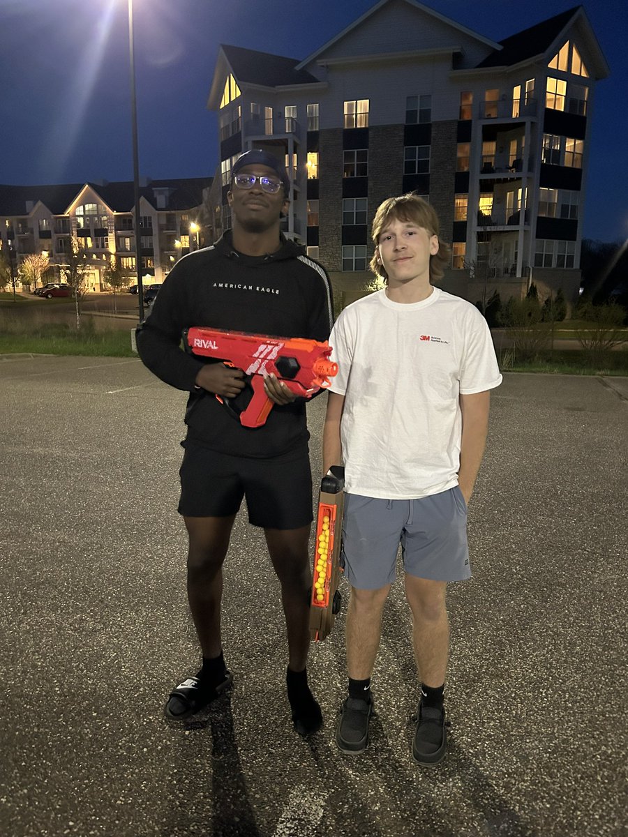 Skimask_killaz tweet media