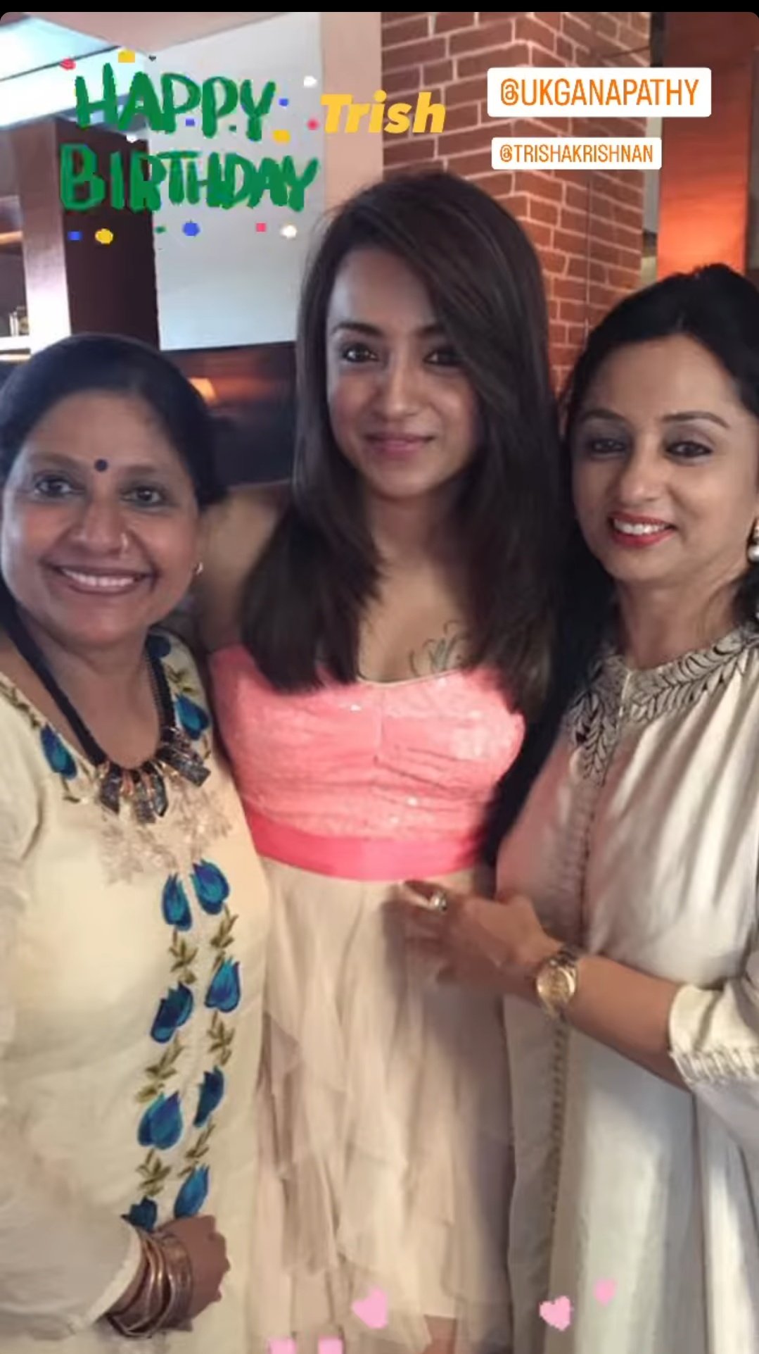 GMs0xekaQAAd2X0?format=jpg&name=large