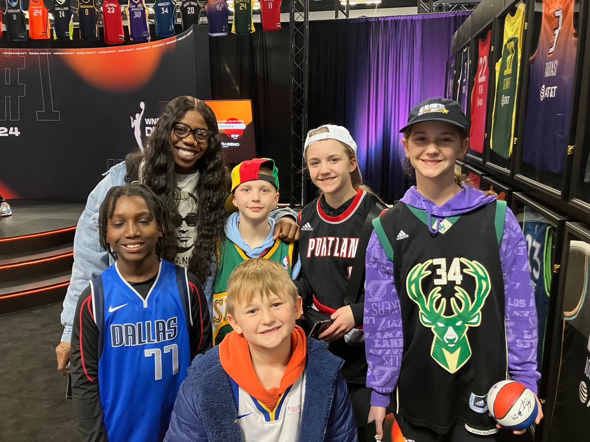 Welcome to the WNBA season! Big time shot!