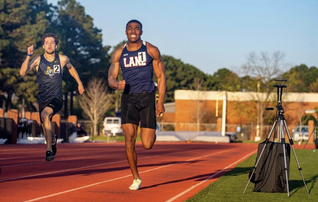 luh_zed's tweet photo. After a great conversation with coach @carl_bowieTF I truly bless receive a offer from Lane College university #AGTG 🙏🏽 https://t.co/hEP7EUJhd1