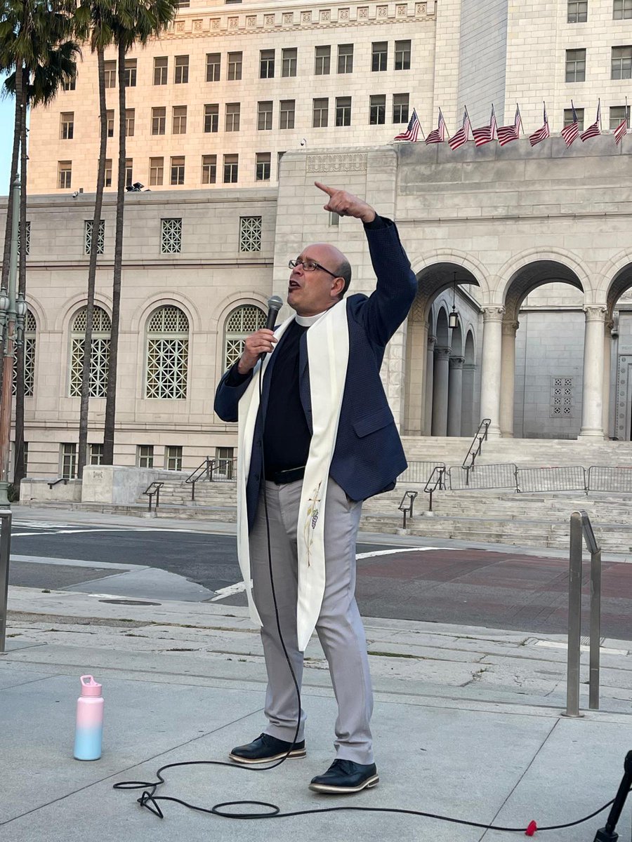 @IfNotNowOrg Rev. Dr. @EdgarErc shares greetings and a powerful word as part of @tfaminclusive: 'I have discovered the meaning of USC: it's the University of Settler-Colonialism.' #JewsforCeasefire