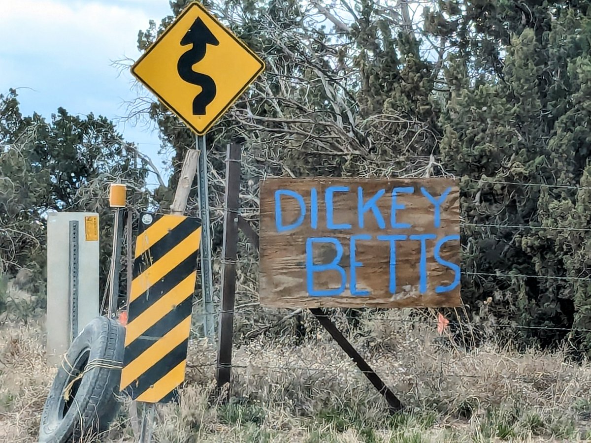 Dickey Betts tribute sign at the beginning of our dirt road.
#dickeybetts