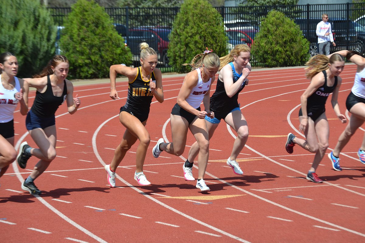 Several personal bests for @WSCXCTF women at South Dakota Tune-up. #PlayforthePaw wscwildcats.com/news/2024/5/3/…