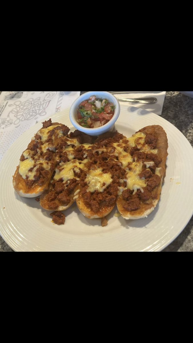 VictorMendozaL's tweet photo. Algunos de nuestros televidentes nos muestran su comida del día… esto lo vemos en jueves de pipirin. ¿Se antoja verdad? #EntreTodosDigital https://t.co/DQA8aazY0l
