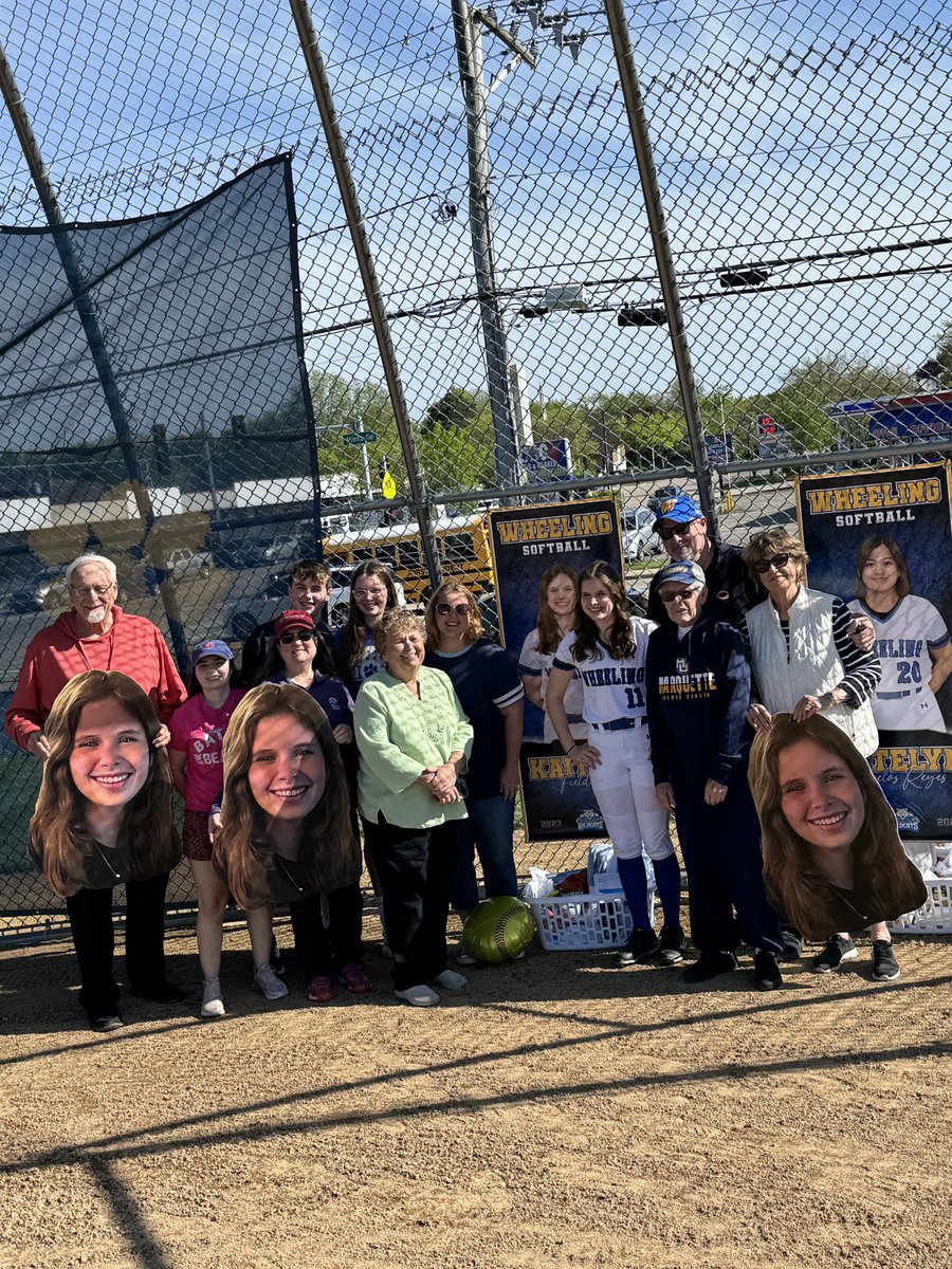 Grateful for these two @Wheeling_Cats seniors. Leadership by remarkable example. Thanks for repping the Cats and helping to build the future! Had to run Bryn’s choir comp, but I’ll be back! #HubbardSisters #TheWheelingWay #makeitmatter