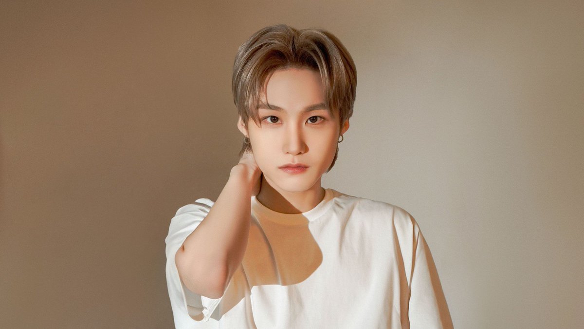 he2_0101's tweet photo. 데이드림 프로필

희수 Heesoo 1997년 1월 1일
지호 Jiho 2000년 9월 9일
정균 Jeonggyun 2002년 9월 4일
동민 Dongmin 2007년 3월 13일

#데이드림 #Daydream https://t.co/1vAtaRUjJl
