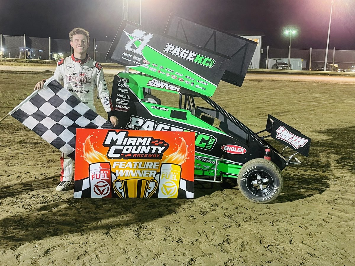 The #KKM team took the micros to Miami County Raceway and @Kdrakeracing won the A class, @Gavin_Miller97 was 3rd, Tate Gurney 5th. We’ll be @24speedway tomorrow.