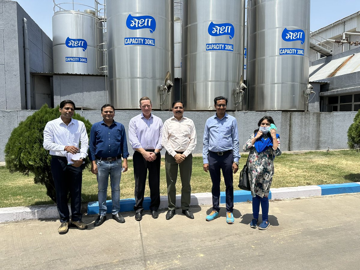 DSF_Dairy's tweet photo. What an education! Many thanks to @medha_coop Shri Sudhir kumar Singh  MD and Shri Jaiden Buswas DY MD, their staff and my colleagues @NDDB_Coop esp. @ShahMeenesh for your leadership and support for the DSF that will make our collaborative sustainability project a success. https://t.co/dHoJvy4mhs