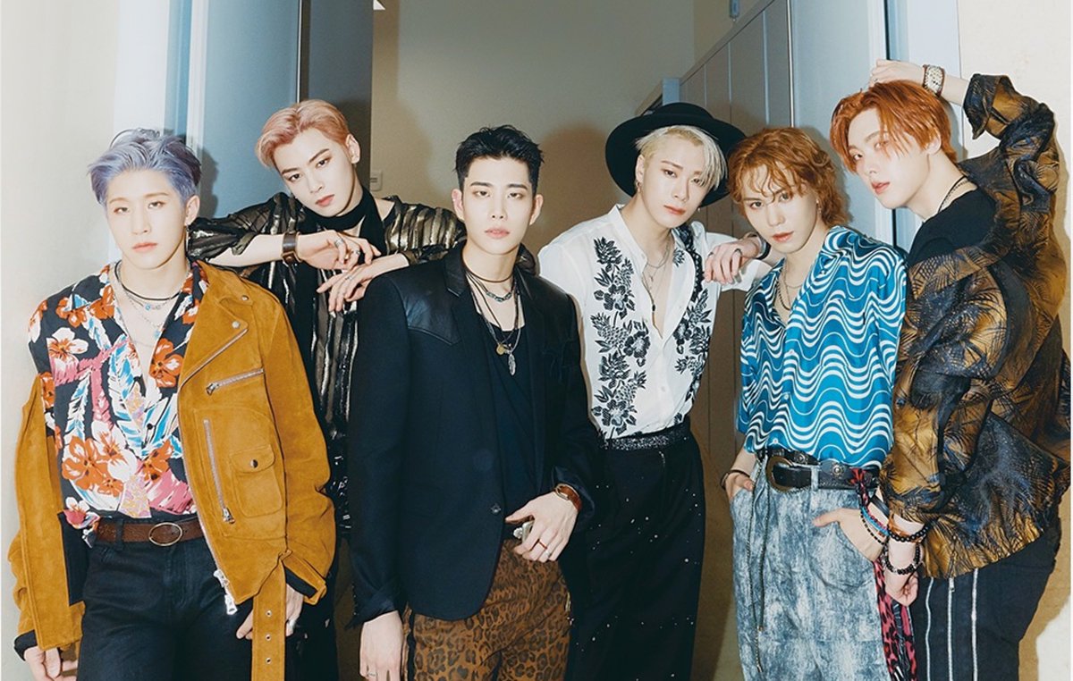 TOP100KPOP's tweet photo. TOP 65: Most-Followed K-POP Groups On Instagram

23. ASTRO (6,8M) https://t.co/eUAZvs4dv3