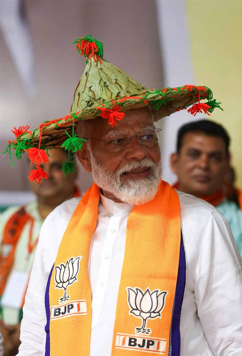 For us, development of tribals is the first priority.
For the development of the tribal society, a separate tribal ministry was created by BJP and Atal ji.

Today Bharatiya Janata Party is building Ekalavya schools in tribal areas - PM #Modi Ji #AbkiBar400Par