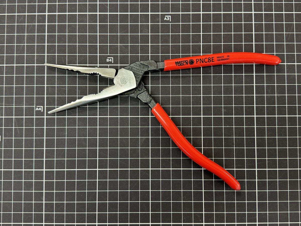 Kai_ZO6LS7's tweet photo. #MATCO
Angled Long Nose Pliers Set
MEID IN GERMANY
有ると便利なシリーズ👏
MATCOの
アングルノーズプライヤーセット
手の届き難い場所に…
アクセス出来る角度が
有難い😃
エンジンルームや車内の狭所でも
挟む・摘む・引張る・切る・他に
微妙なアングルが必要な時に
大活躍するぞ👍👍 https://t.co/rXyrqV1E9R