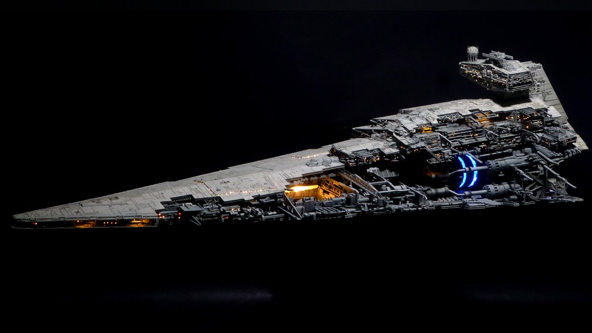 doro_hige's tweet photo. #Maythe4thBeWithYou
 #スターウォーズの日
結局、旧4部作のビークル達が大好きなんだな https://t.co/VdggiAe2cm