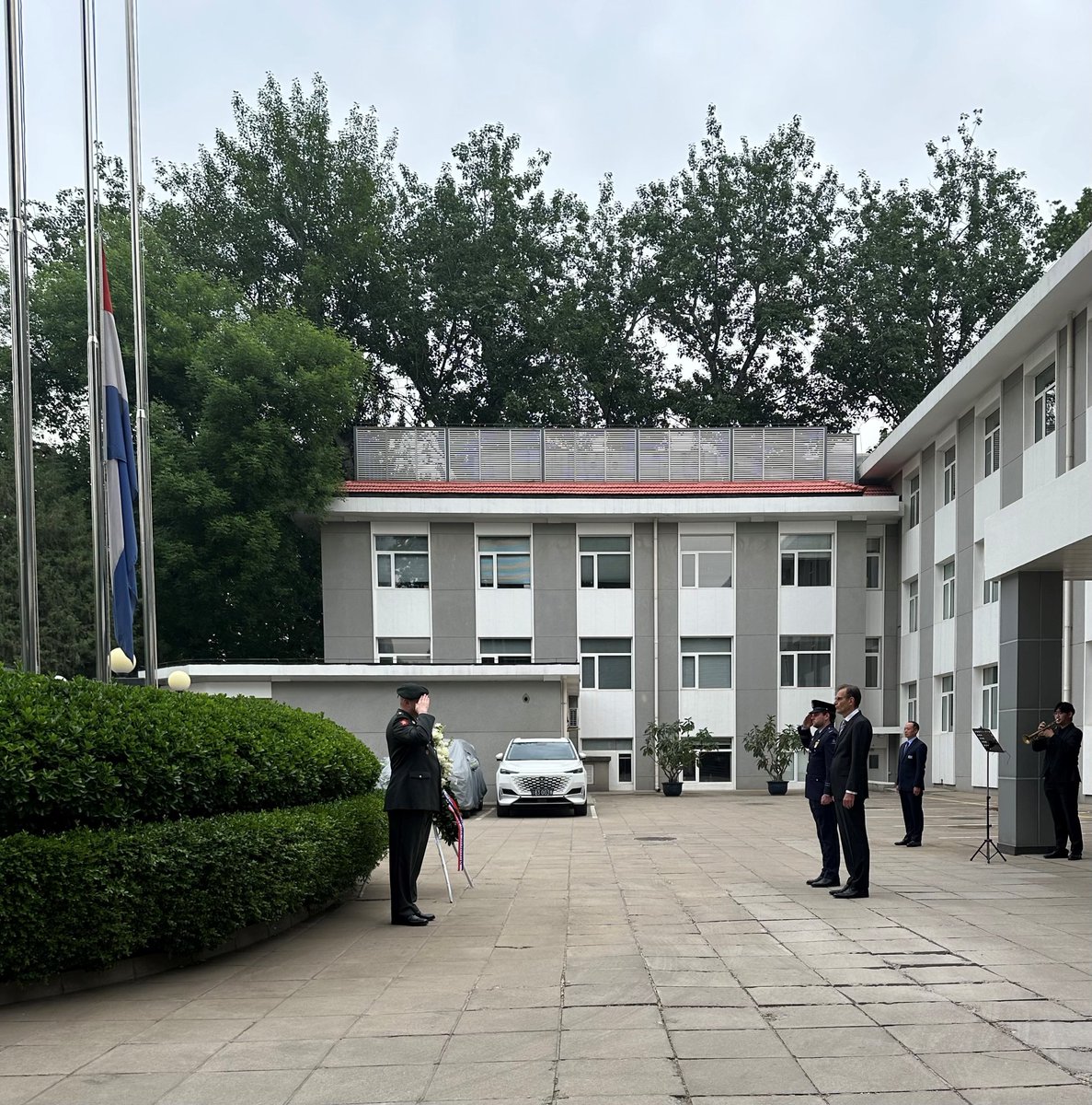 Embassy of the Netherlands in Beijing tweet media