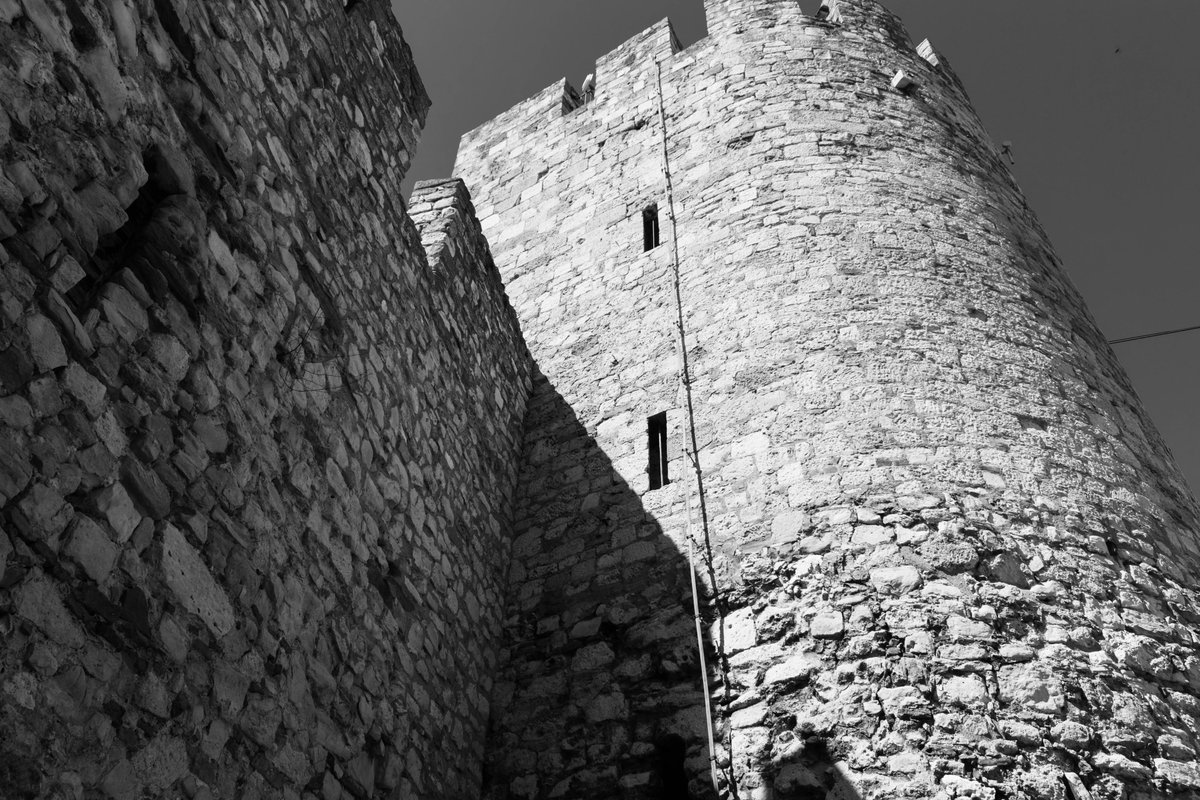 deimian5's tweet photo. Belgrade - Serbia
ISO125
1/320
ƒ/10
18 mm
#photography #landscapephotography #landscape #atchitecture #archtecturephotography #fotografia #arqutectura #paisaje https://t.co/BVcPHSxC48