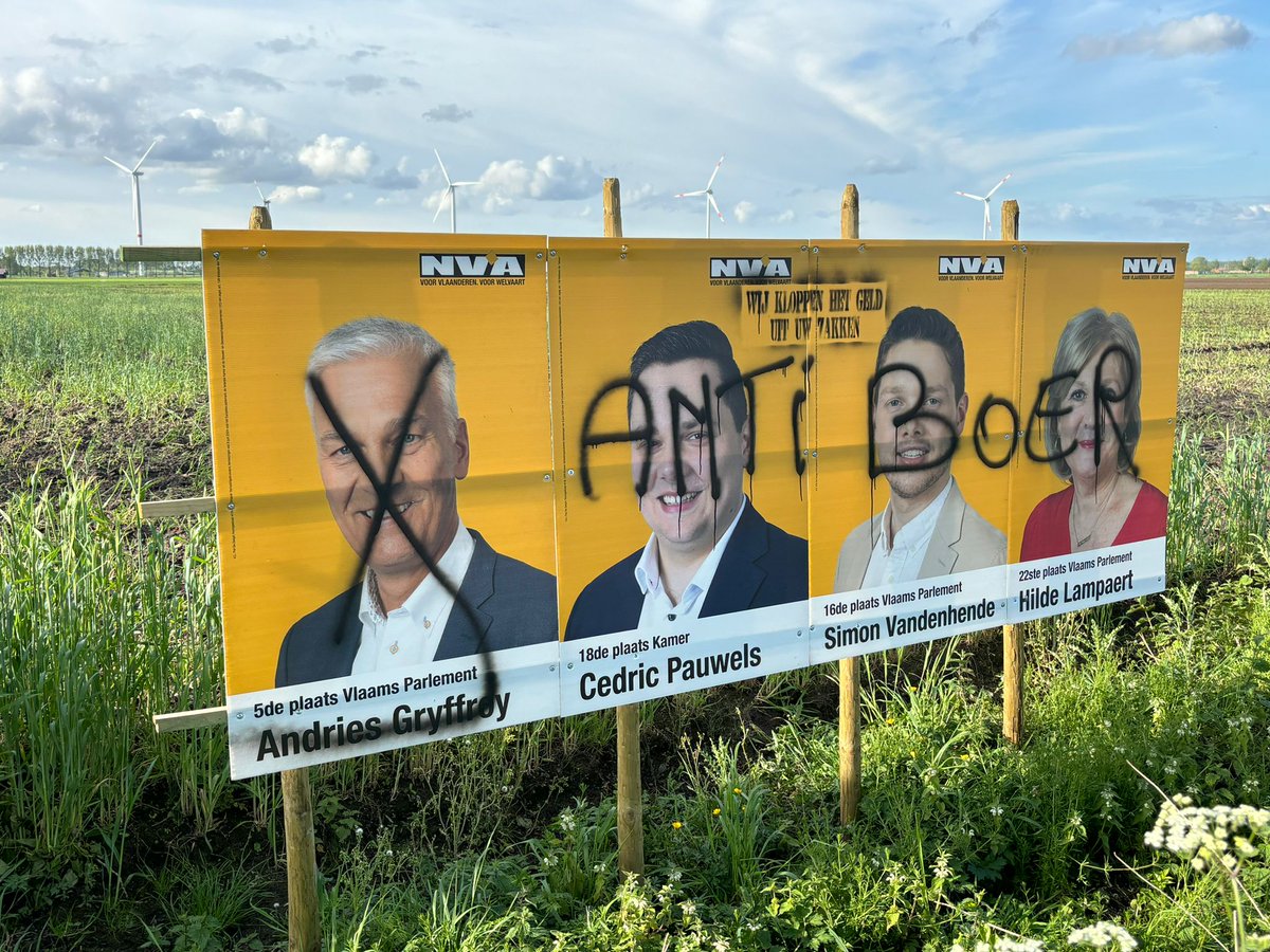 vdhendesimon's tweet photo. Het begint wat triestig te worden. We roepen de daders op om in gesprek te gaan i.p.v. dit gedrag te stellen: https://t.co/7frE9eG6qa https://t.co/jAYRmMI4DP